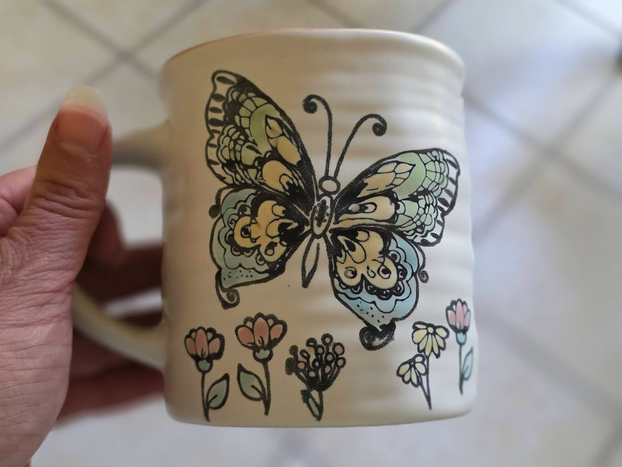 Butterfly 17 oz Mug