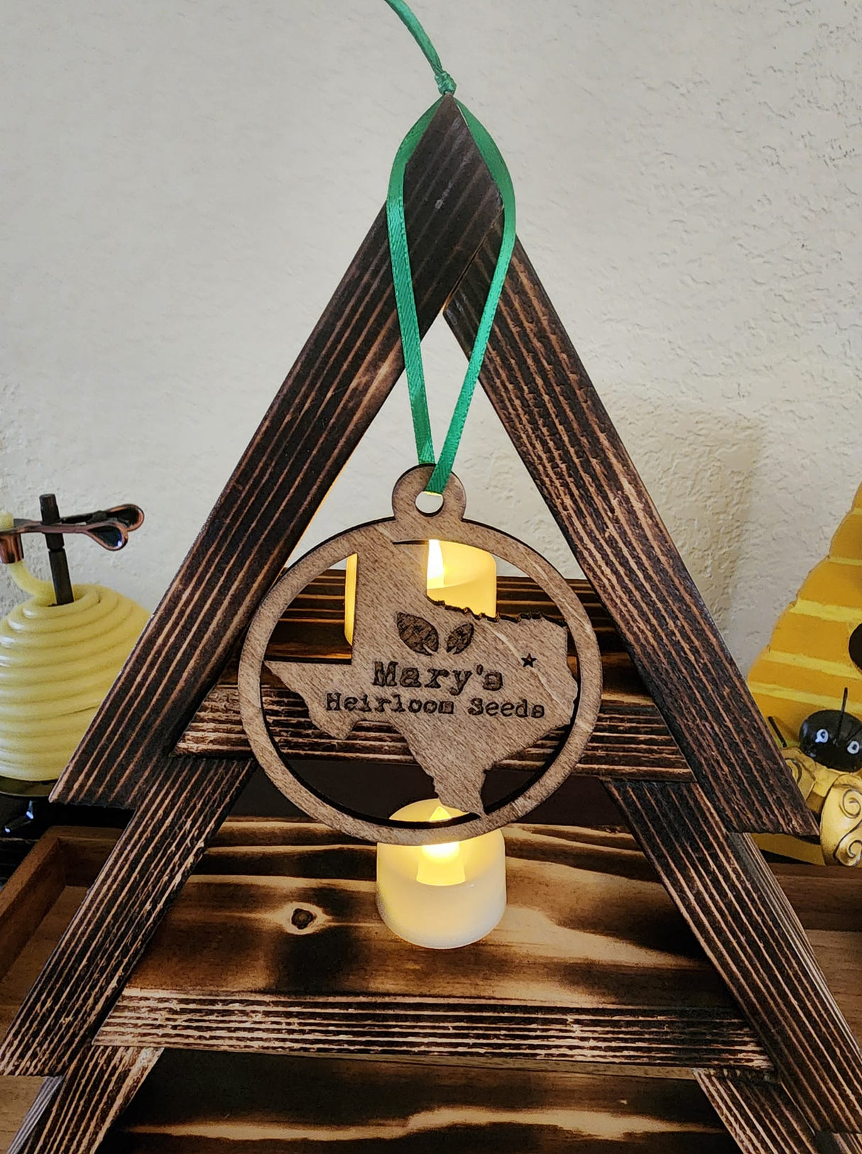Mary's Heirloom Seeds Wooden Ornament