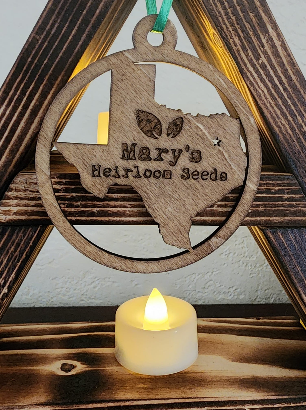 Mary's Heirloom Seeds Wooden Ornament